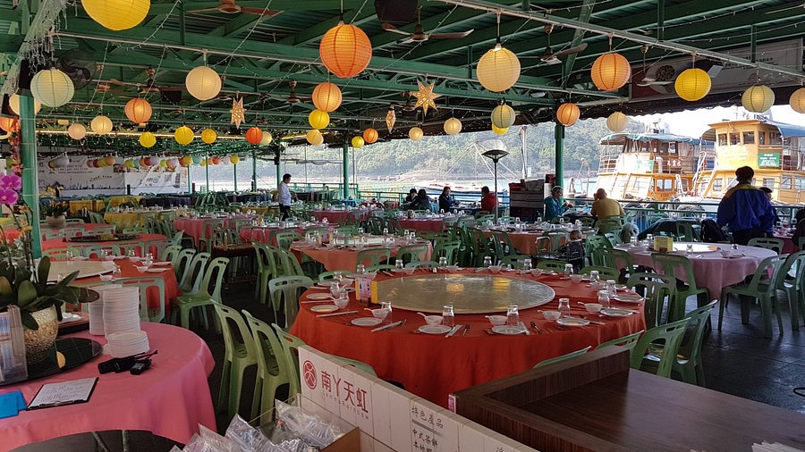 RAINBOW SEAFOOD RESTAURANT, Hong Kong - Lamma Island - Menu, Prices & Restaurant Reviews - Tripadvisor