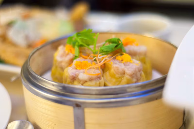 香港在地美食指南｜由街頭小食到天台奢華餐廳全城收錄